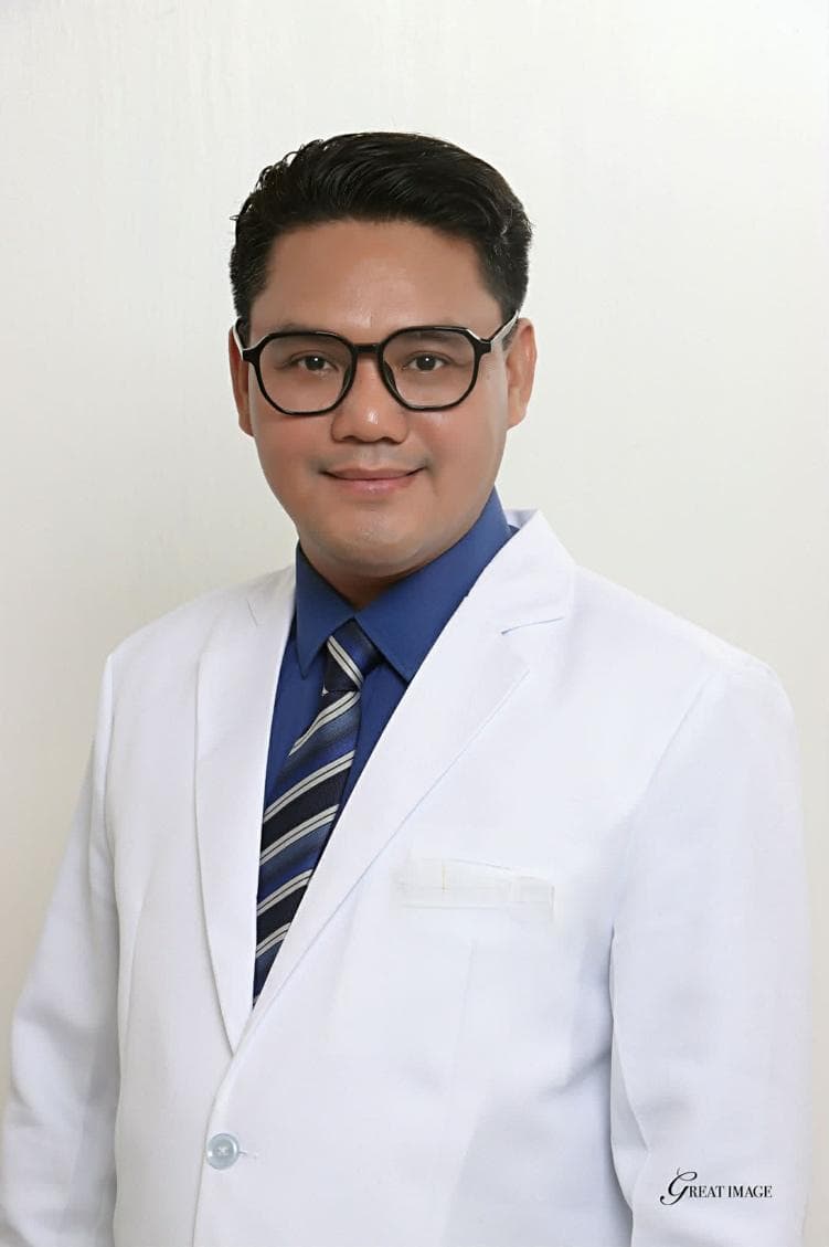 Dr. Felipe Naval Escaño — Medicine & Mental Health